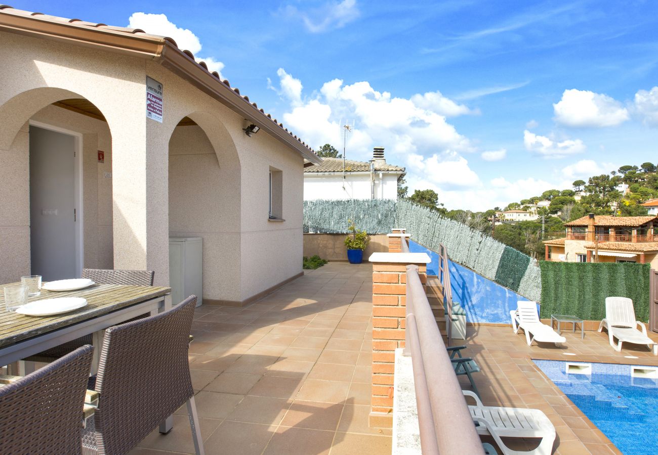 Villa en Lloret de Mar - Ferreira