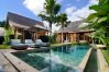 Villa en Seminyak - Du Ho