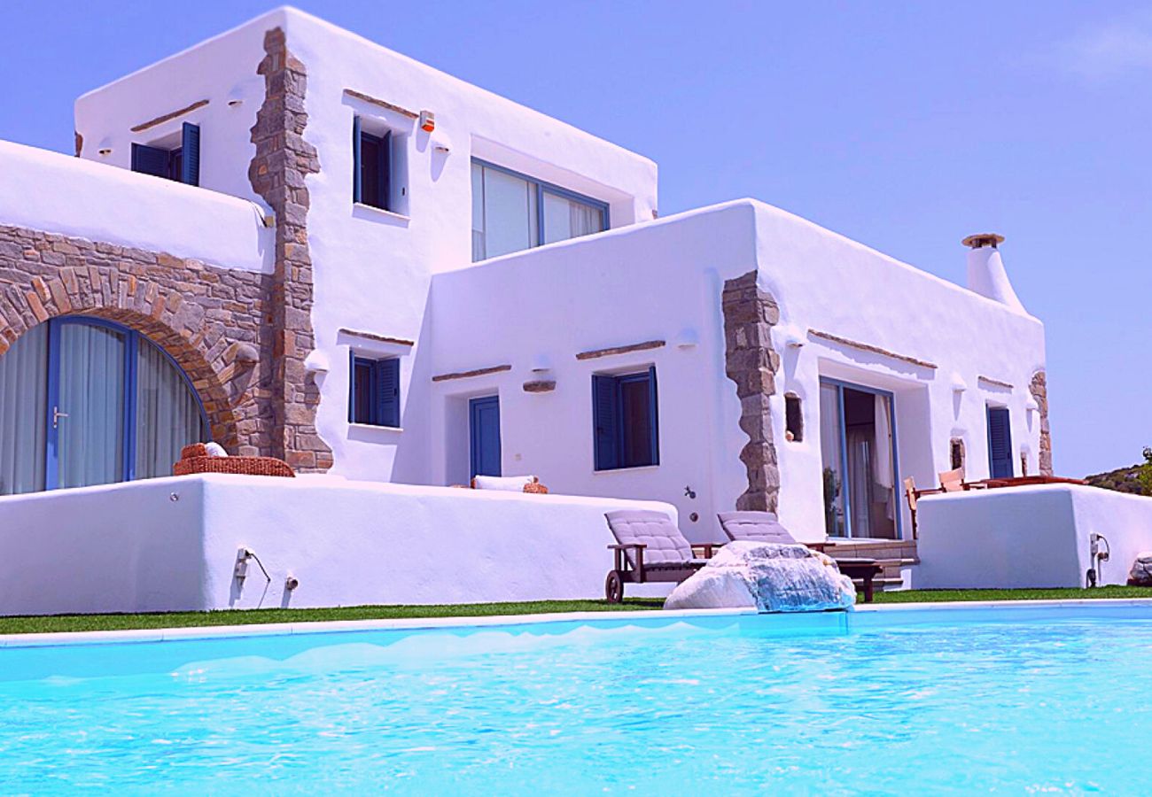 Villa en Paros - Laura Paros