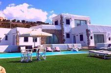 Villa in Paros - Laura Paros