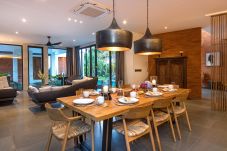 Villa in Kerobokan - castil Di Udara